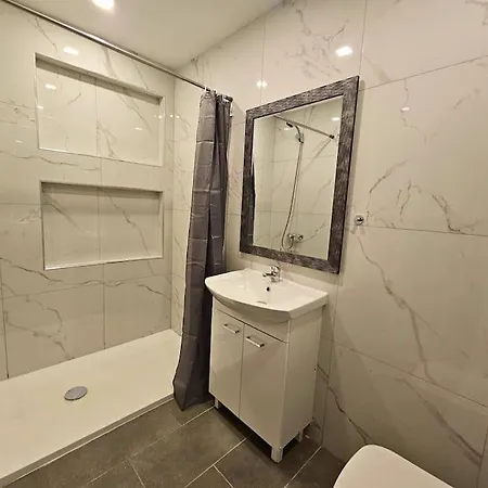 Sleeps 7 Spacious St Pauls Bay * San Pawl il-Baħar